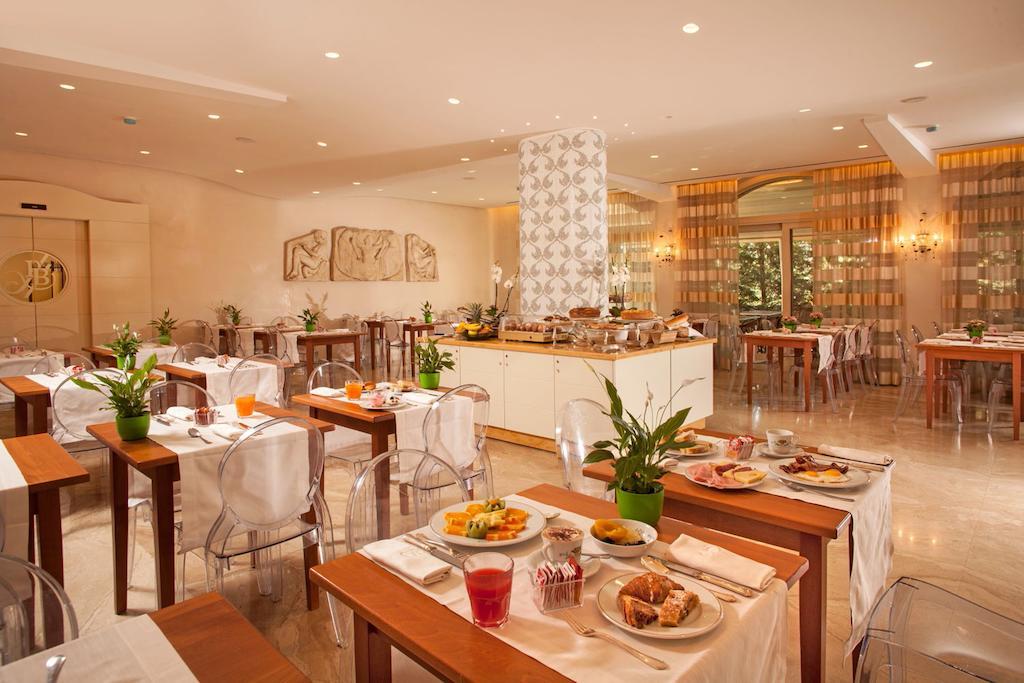 Hotel Piccolo Borgo Roma Esterno foto