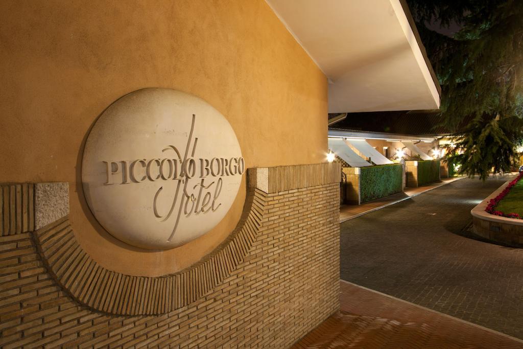 Hotel Piccolo Borgo Roma Esterno foto