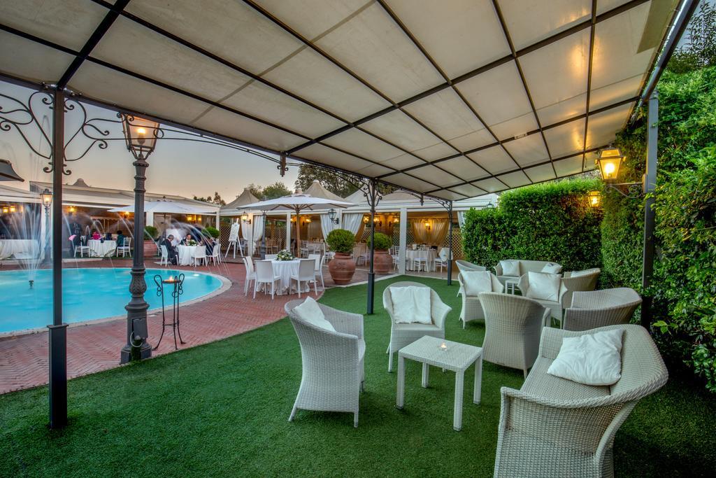 Hotel Piccolo Borgo Roma Esterno foto