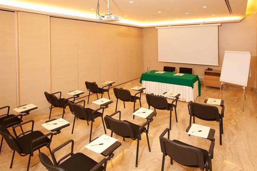 Hotel Piccolo Borgo Roma Esterno foto